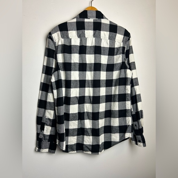 Calvin Klein Jeans Shirt Blouse M Button Up Plaid Flannel Casual Cottage cozy - Picture 2 of 14